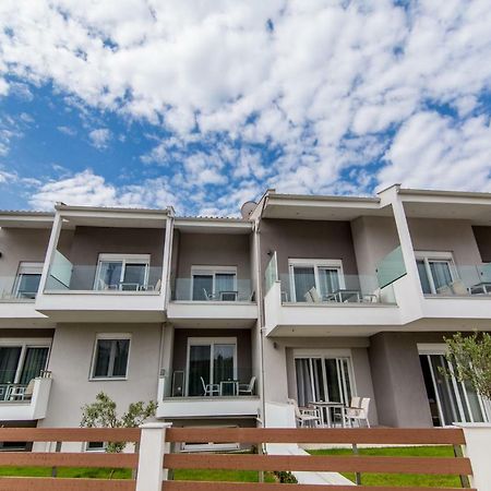 The Papoutsakis Apartments Nikiti  Exterior foto