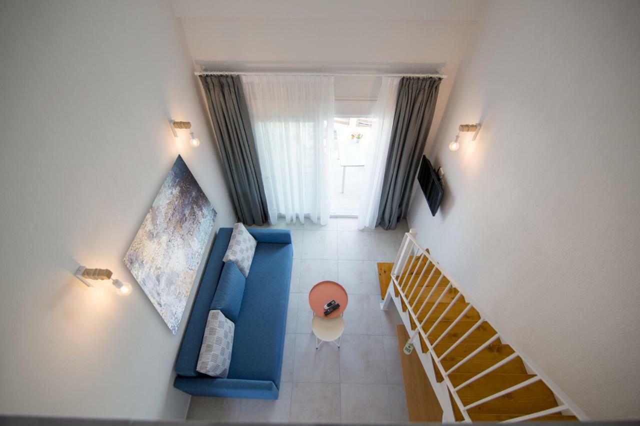The Papoutsakis Apartments Nikiti  Exterior foto