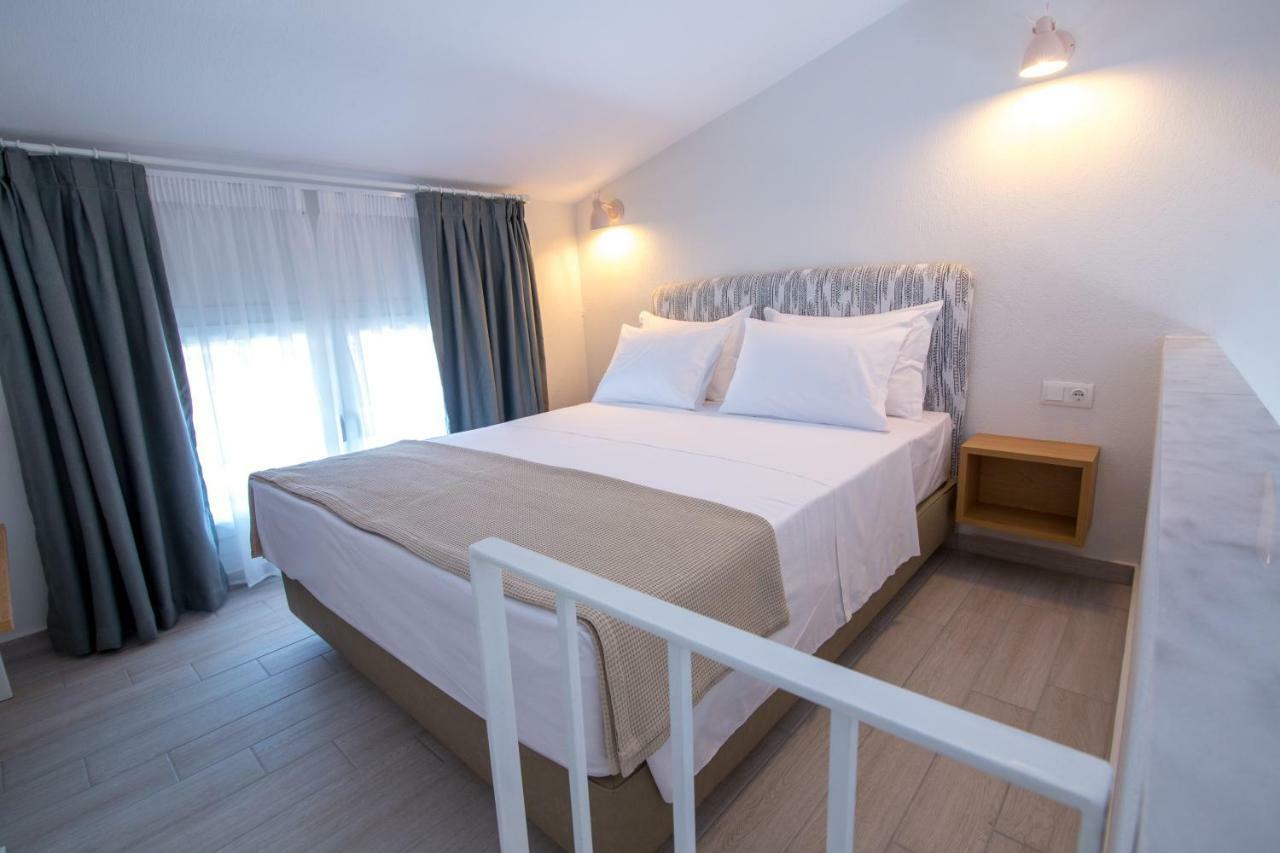 The Papoutsakis Apartments Nikiti  Exterior foto